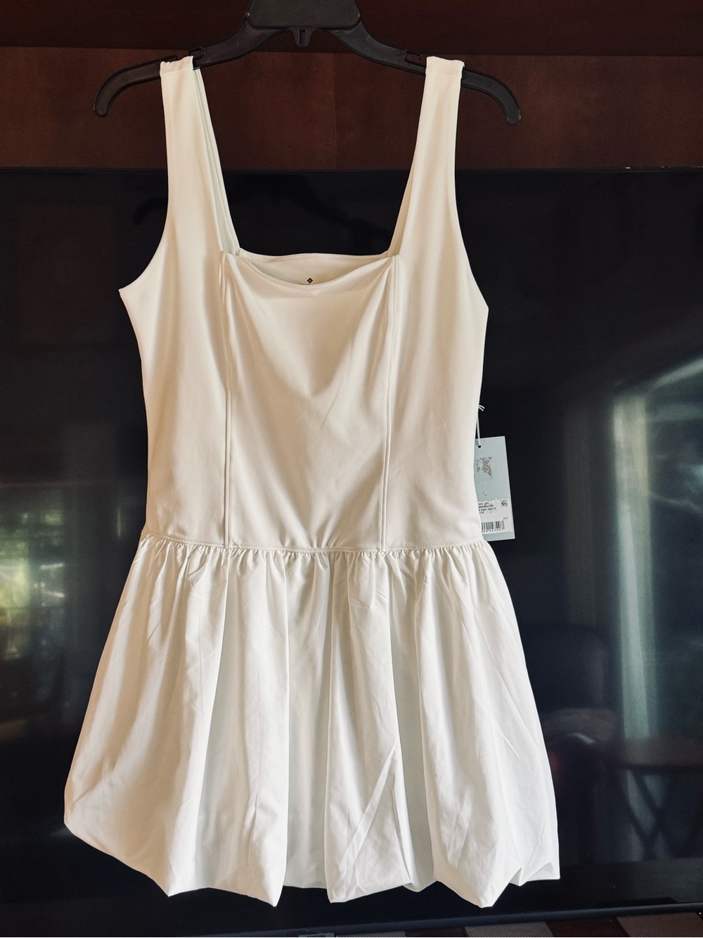 ANTONIO MELANI Cream Sleeveless Peplum Dress